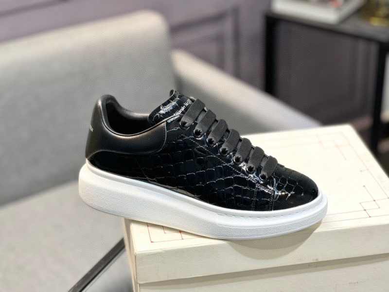 Alexander Mcqueen Casual Shoes